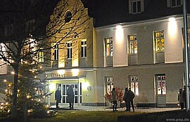 Banner Licht im Fenster